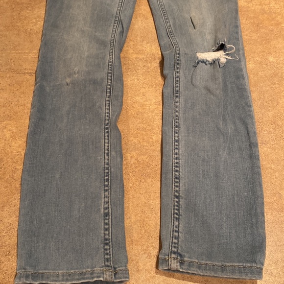 Womens Free People jeans size 26 inseam measures about 26.5” - Picture 3 of 9